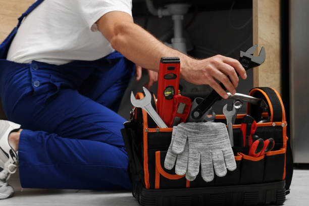 Best Shower Repair Services  in Runge, TX